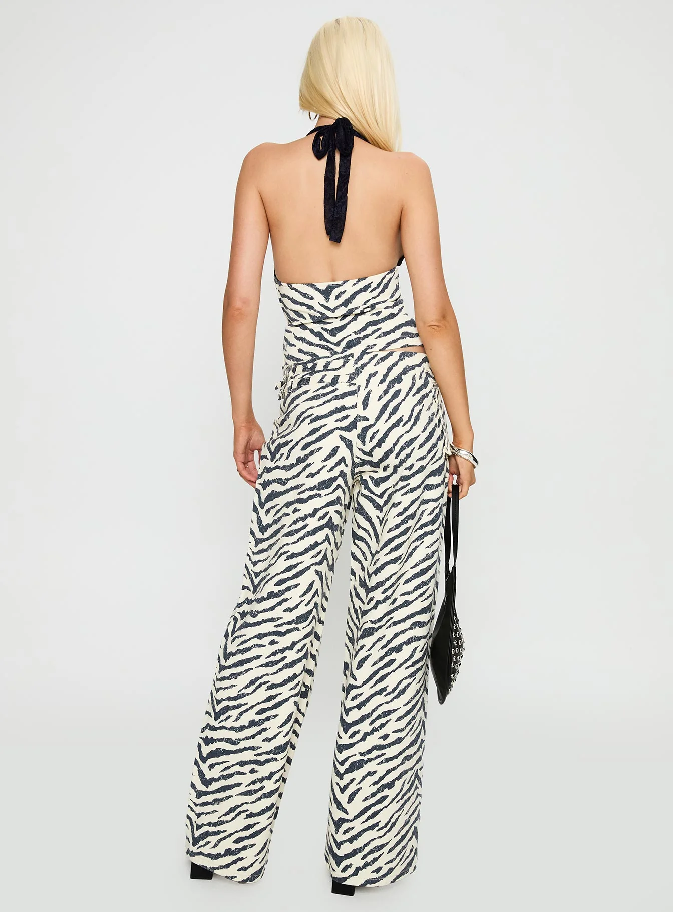 Paltrow Mid Rise Wide Leg Cargo Jeans Zebra - Image 5