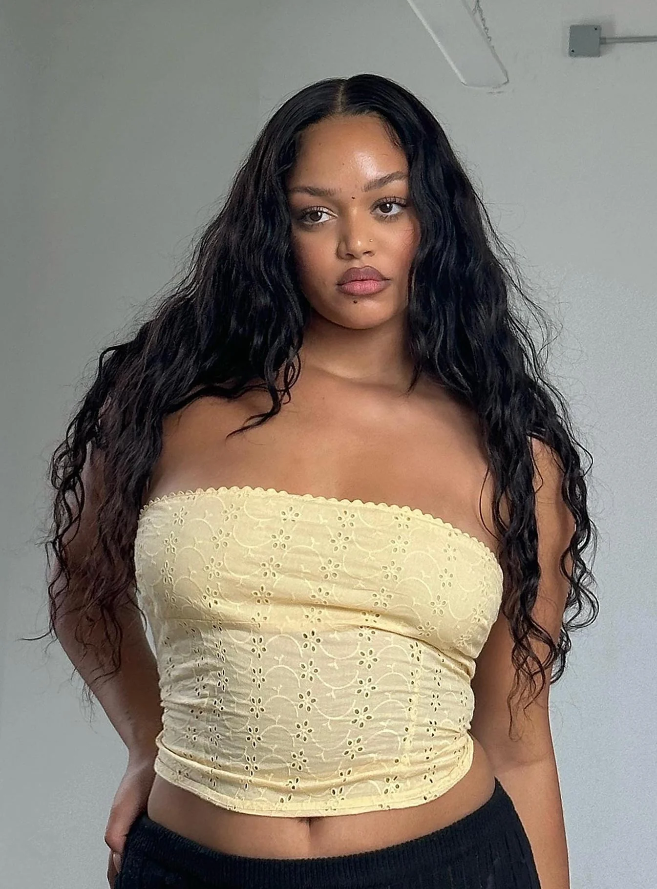 Parle Anglais Top Yellow - Image 10
