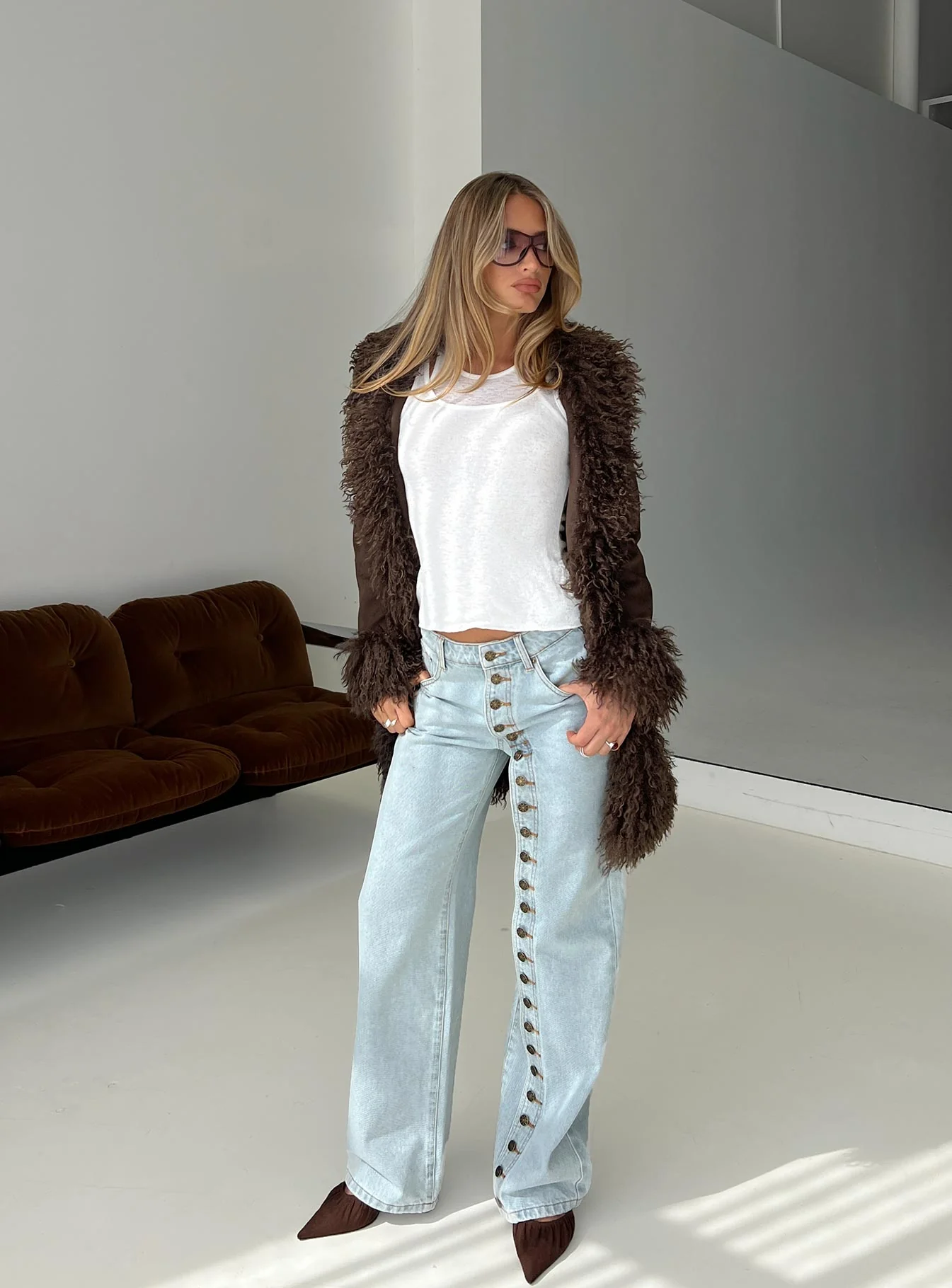 Penny Mid Rise Straight Leg Jeans Light Denim - Image 7