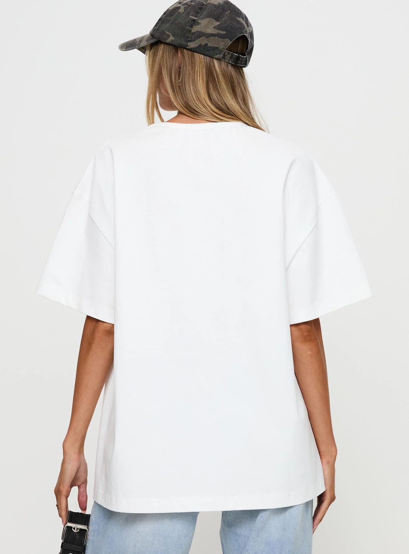 Power Play Active Oversized Tee White - Image 5