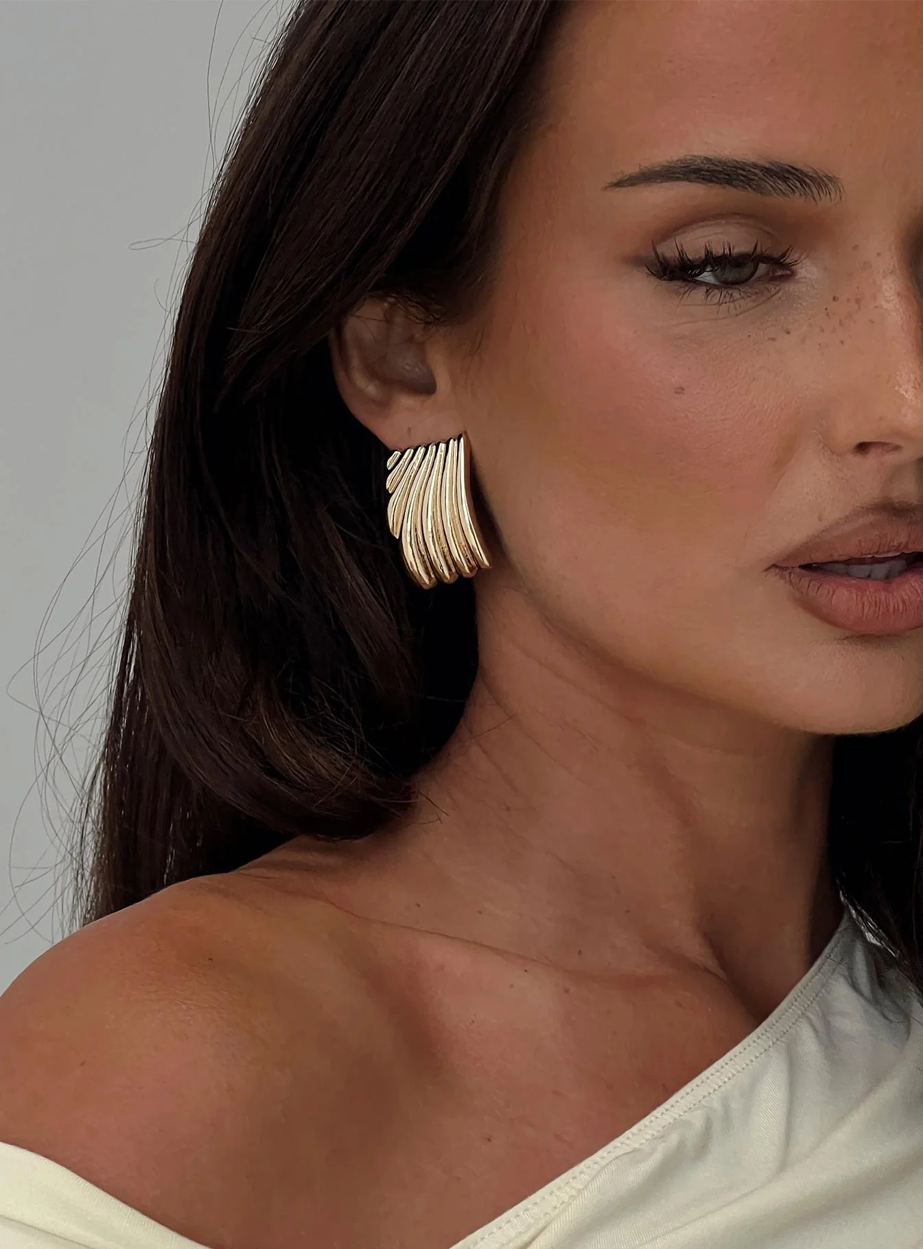 Precarious Earrings Gold - Image 4