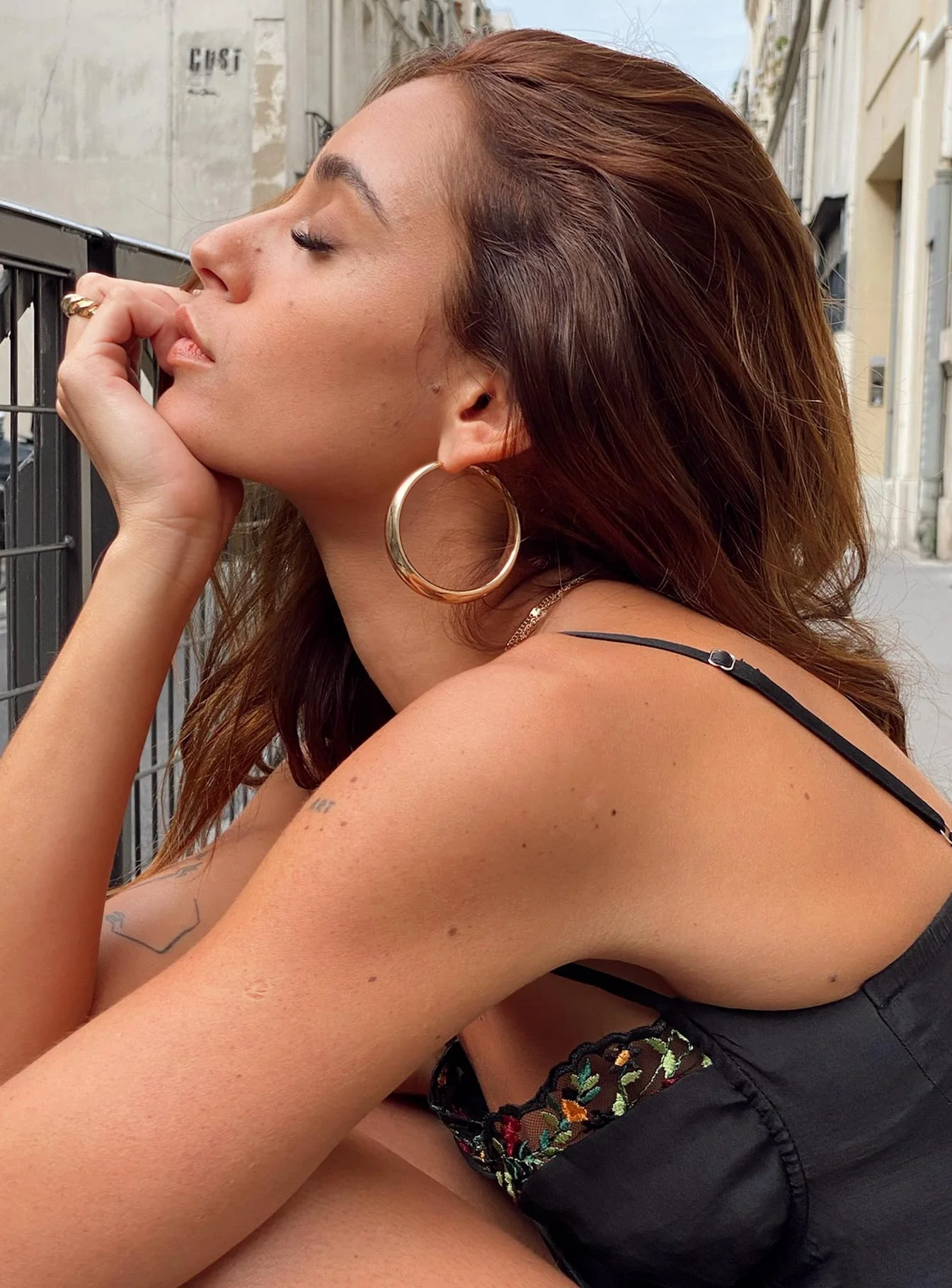 Raskin Hoop Earrings Gold - Image 5