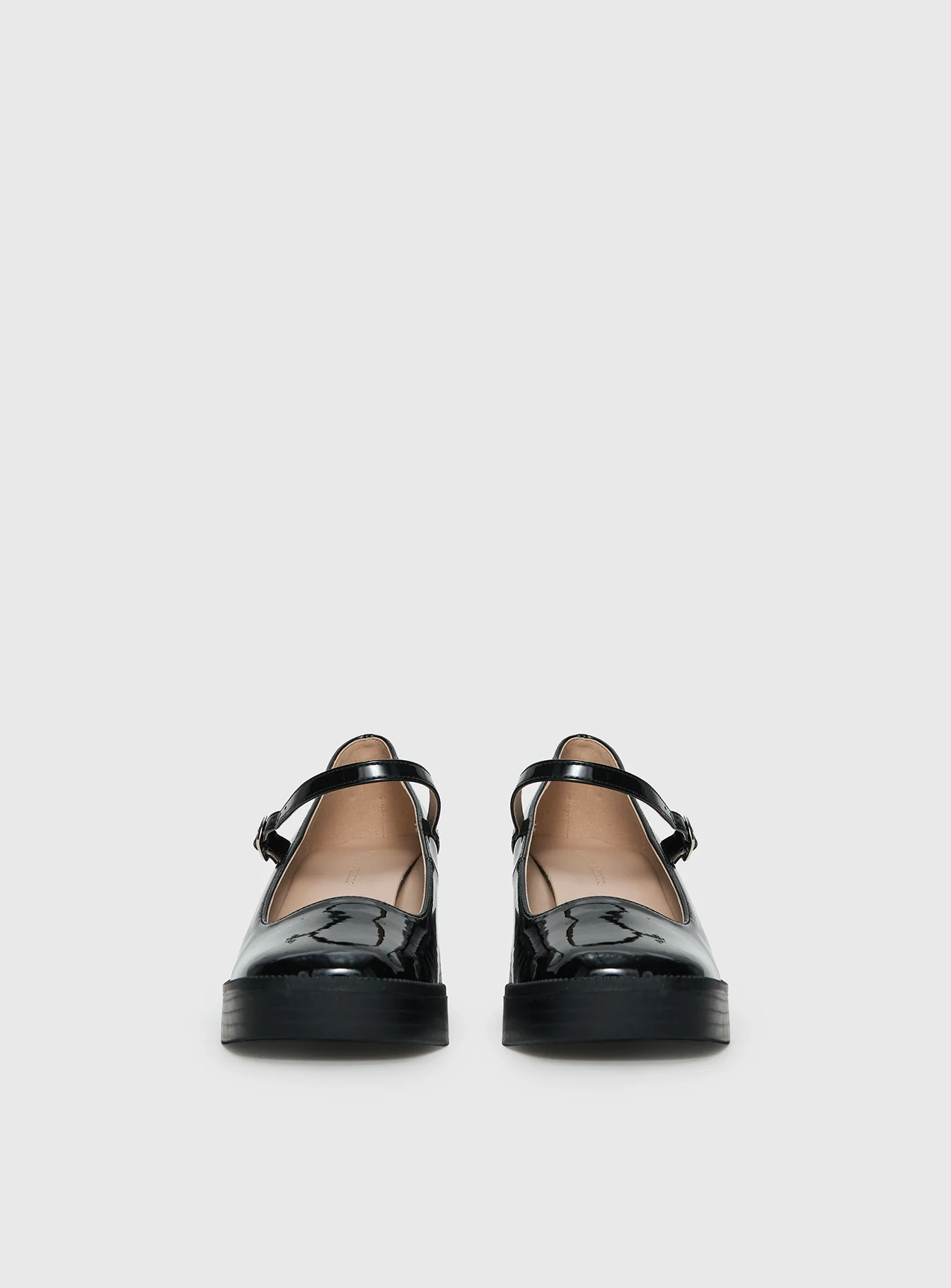 Regie Heels Black - Image 3