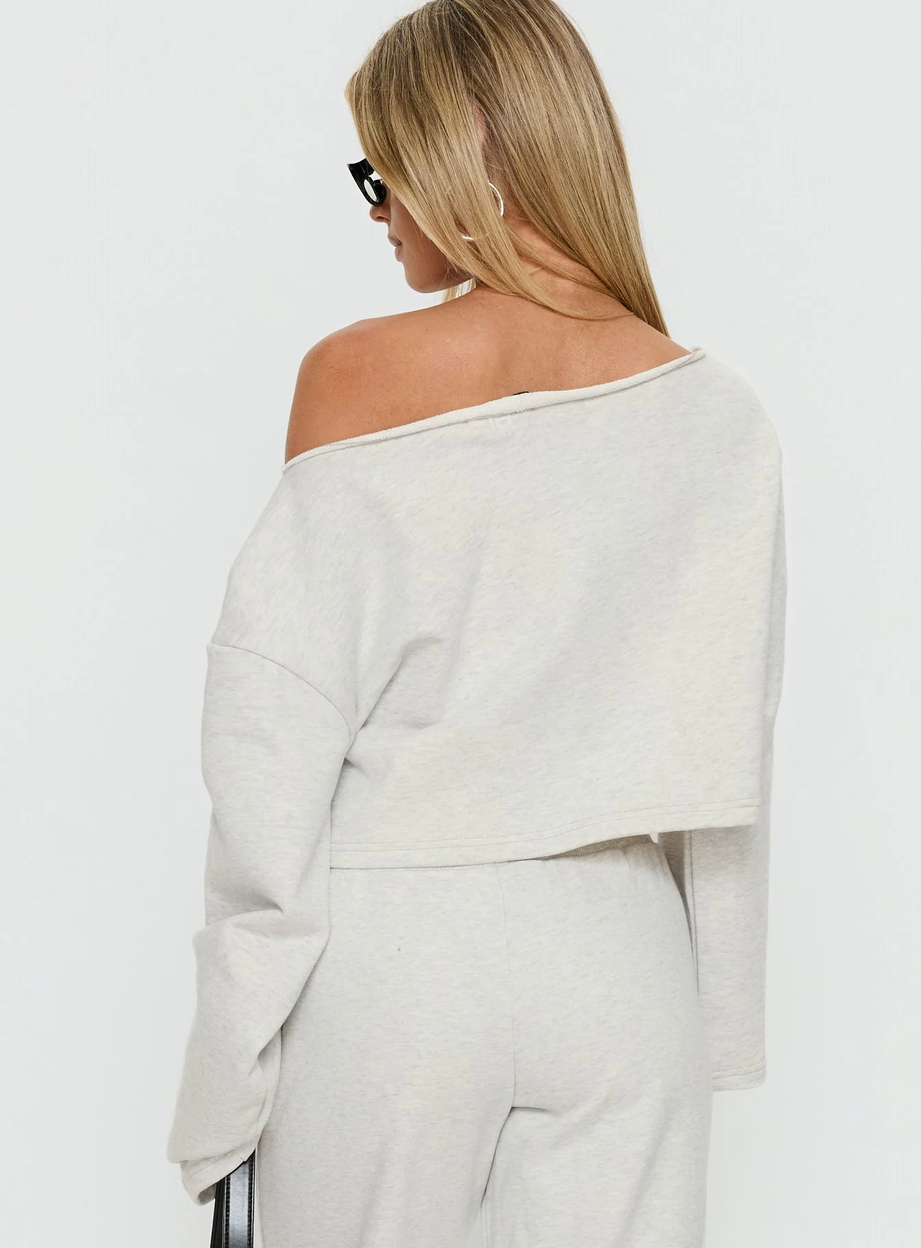 Retreat Raw Edge Off Shoulder Jumper Snow Marle - Image 5