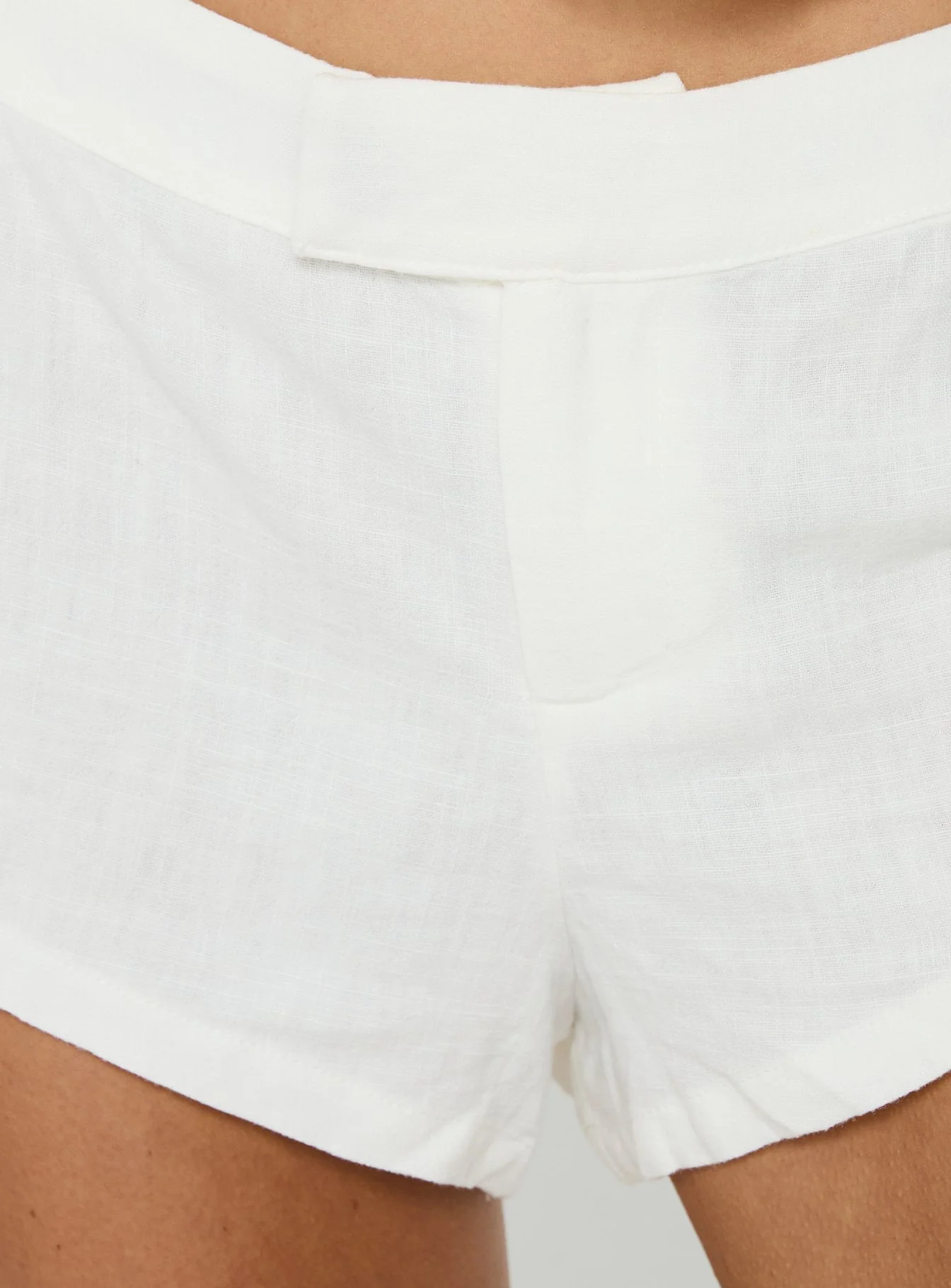 Ronney Linen Micro Shorts White - Image 6