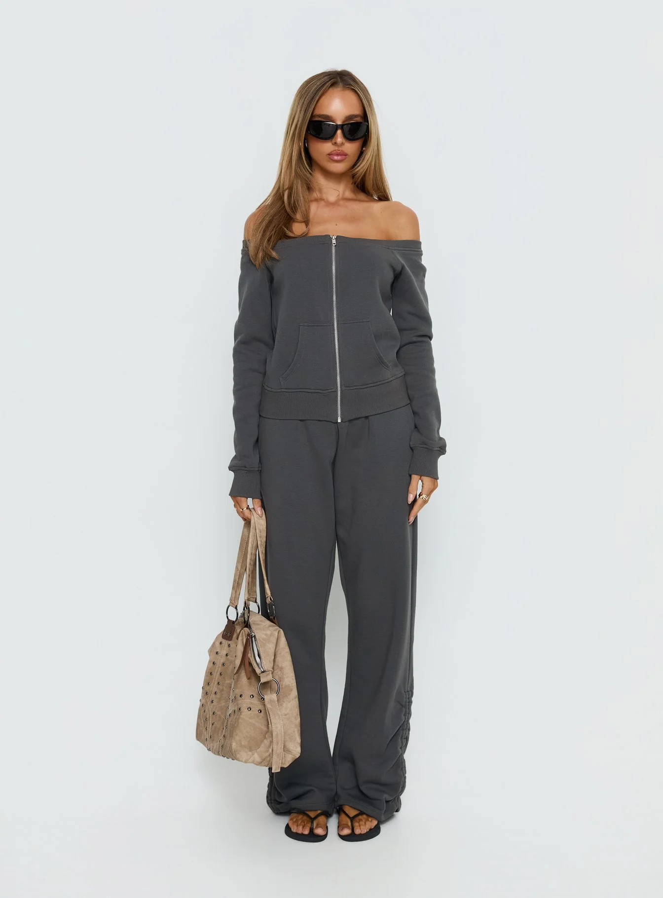 Rylan Low Rise Joggers Grey - Image 7