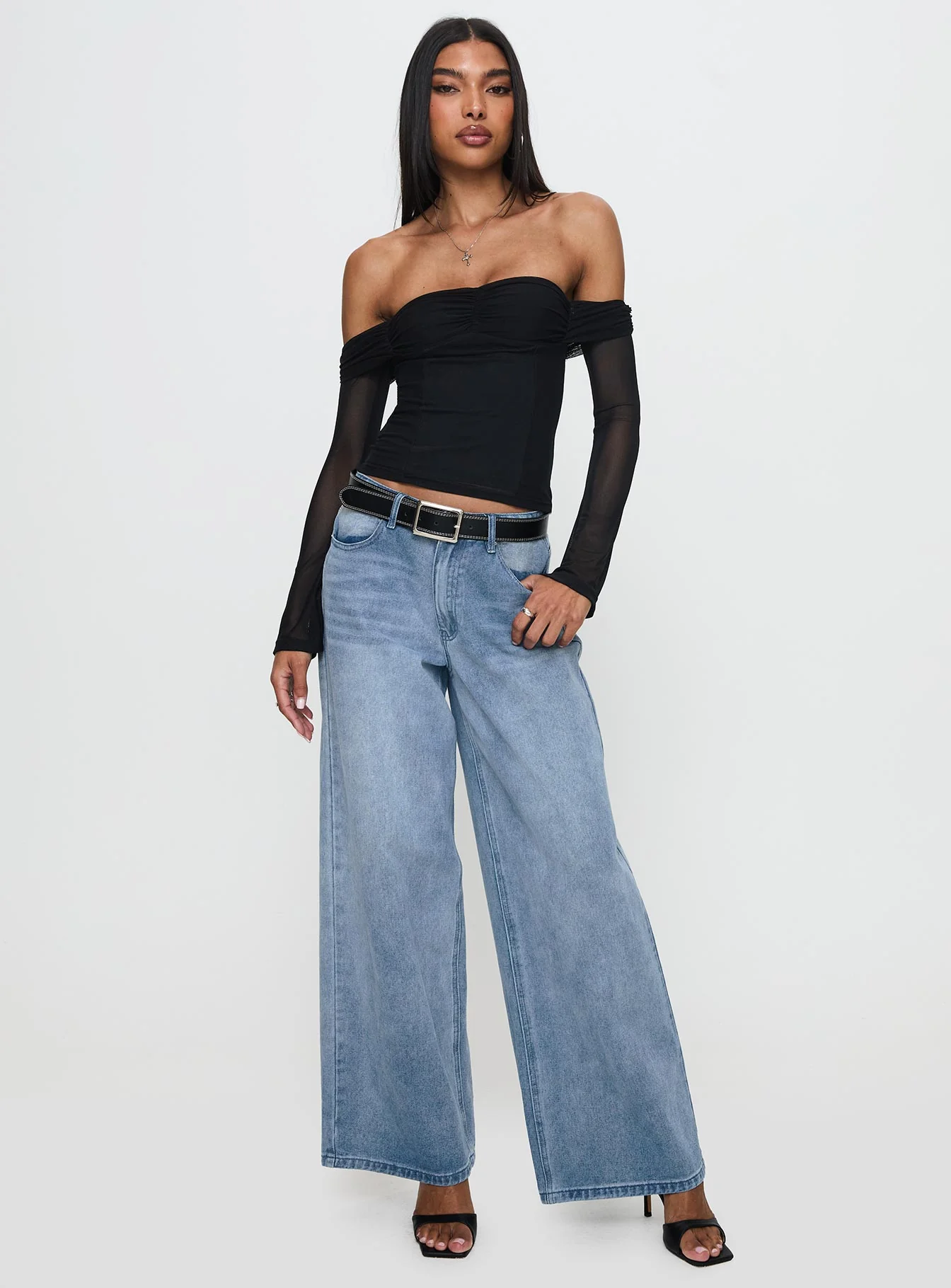 Saelan Off Shoulder Long Sleeve Top Black - Image 3
