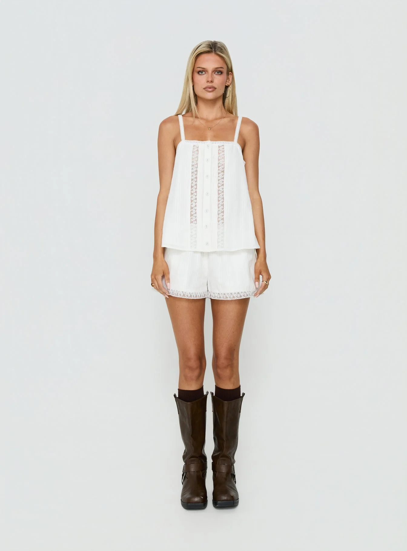 Safire Lace Trim Mini Shorts Off White - Image 7