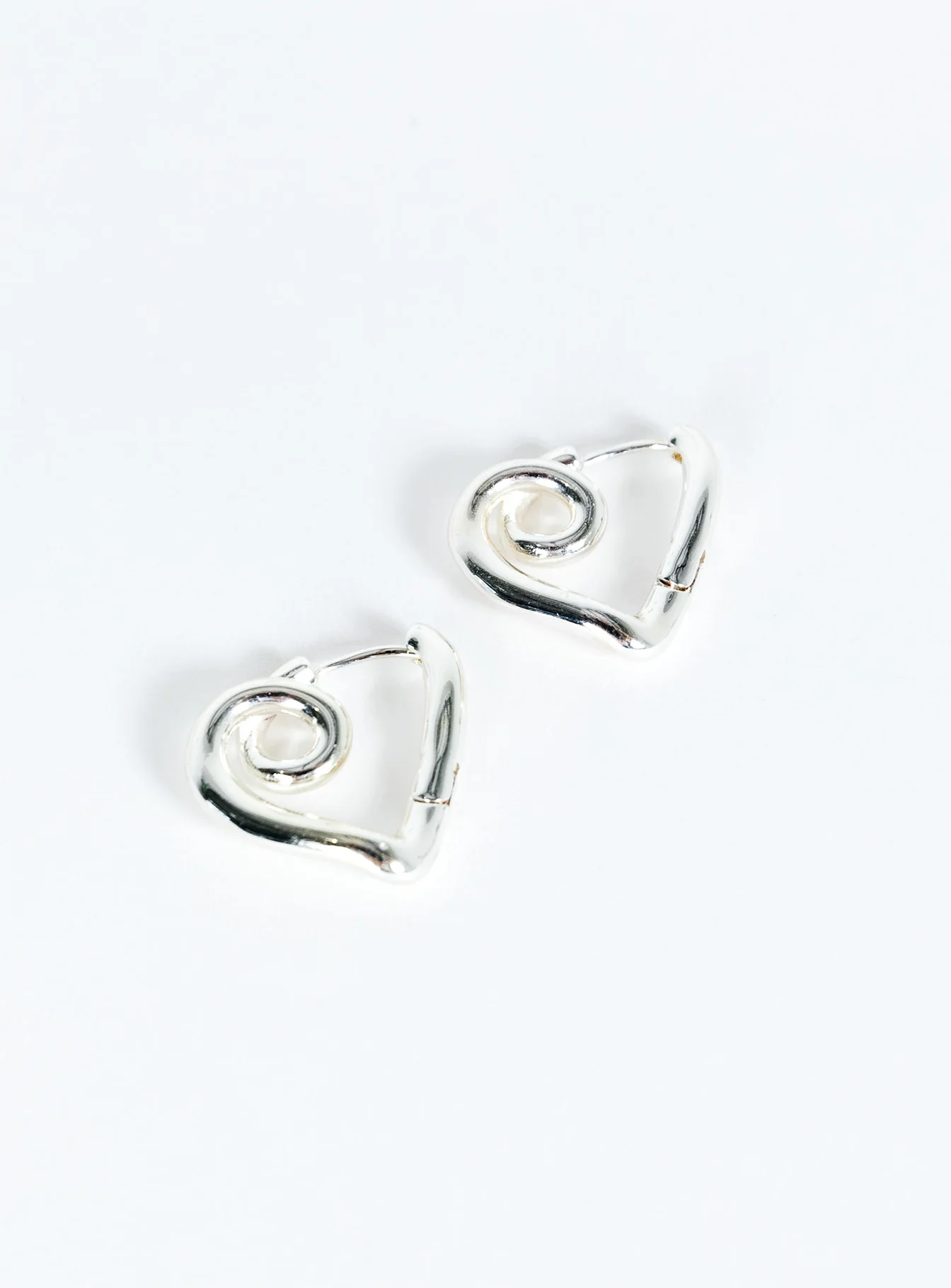 Samanta Earrings Silver - Image 2