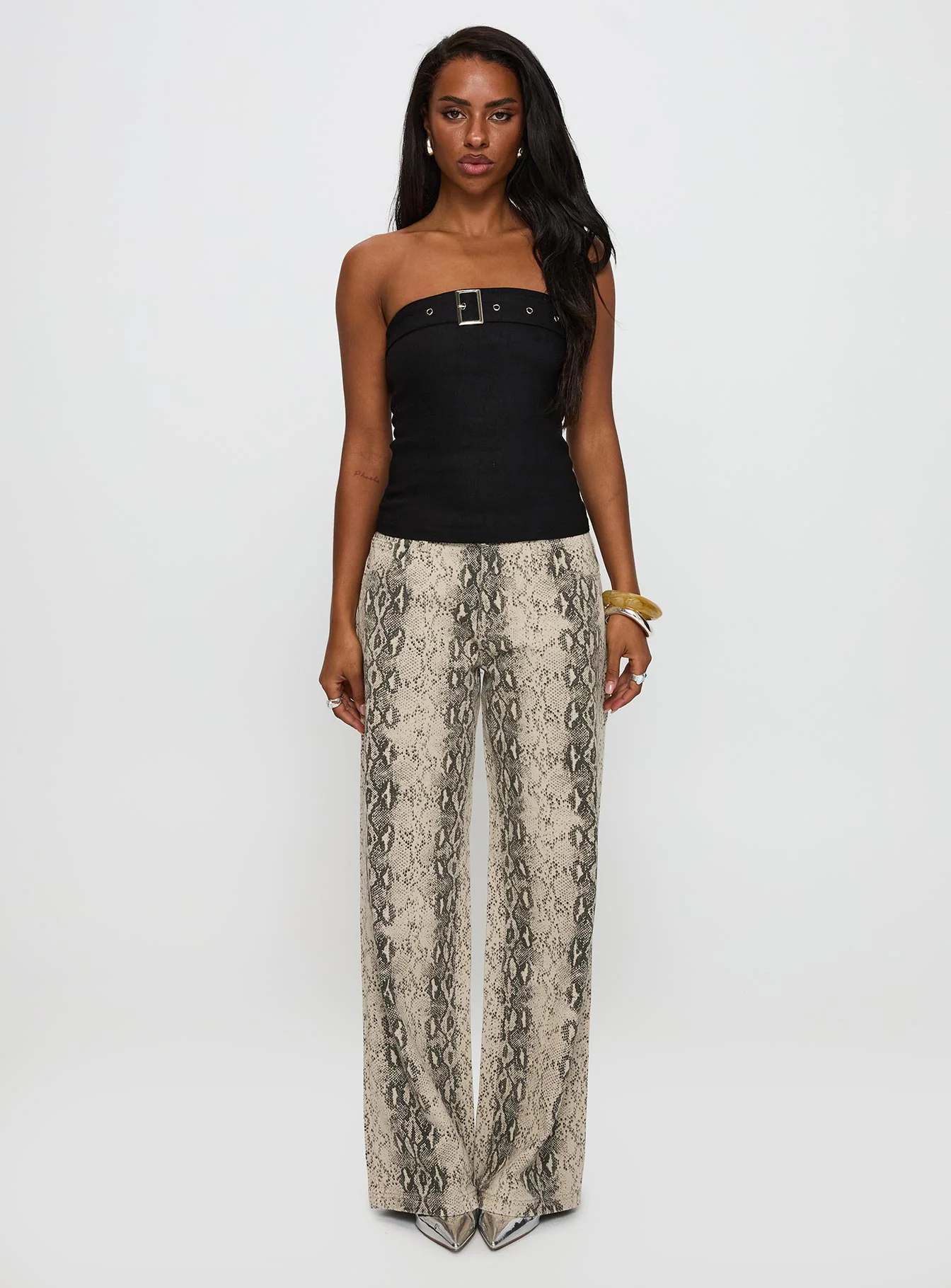 Satellite Strapless Buckle Detail Top Black - Image 7