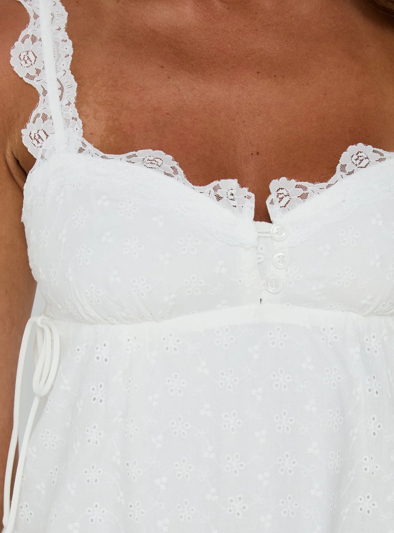 Serabella Anglaise Mini Dress White - Image 6