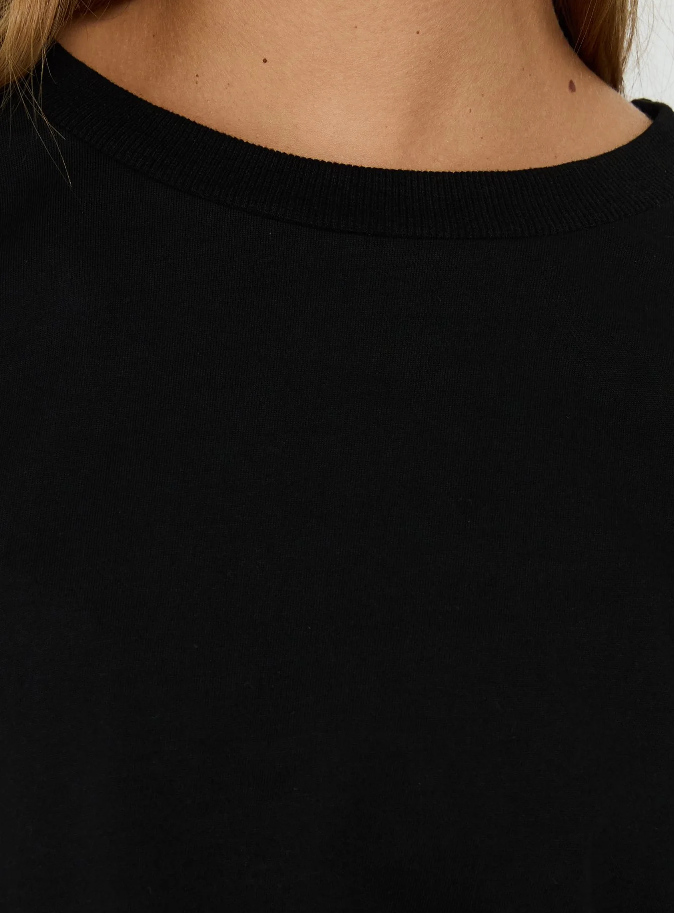 Settle Down Long Sleeve Top Black - Image 6
