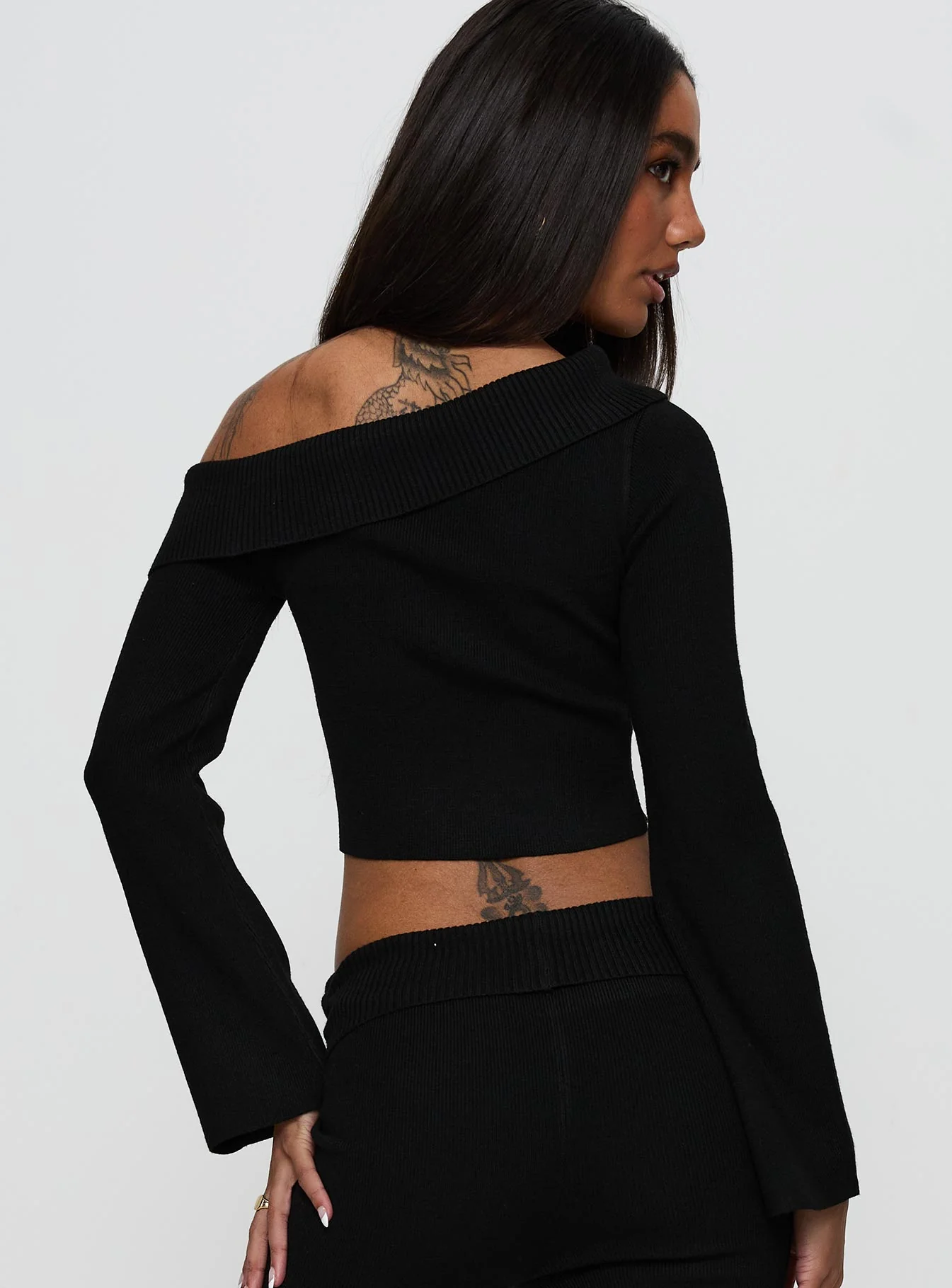 Sina Off The Shoulder Top Black - Image 5