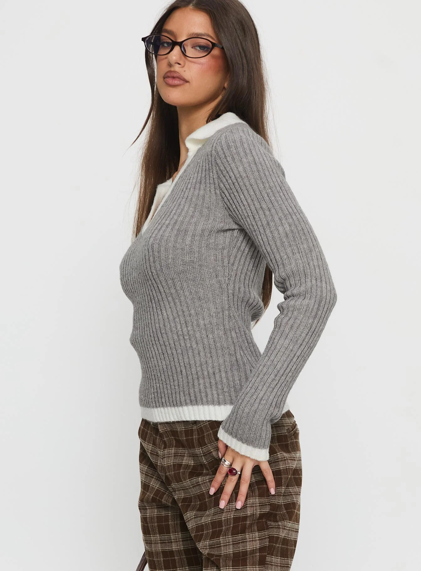 Skylen Long Sleeve Collared Top Grey - Image 4