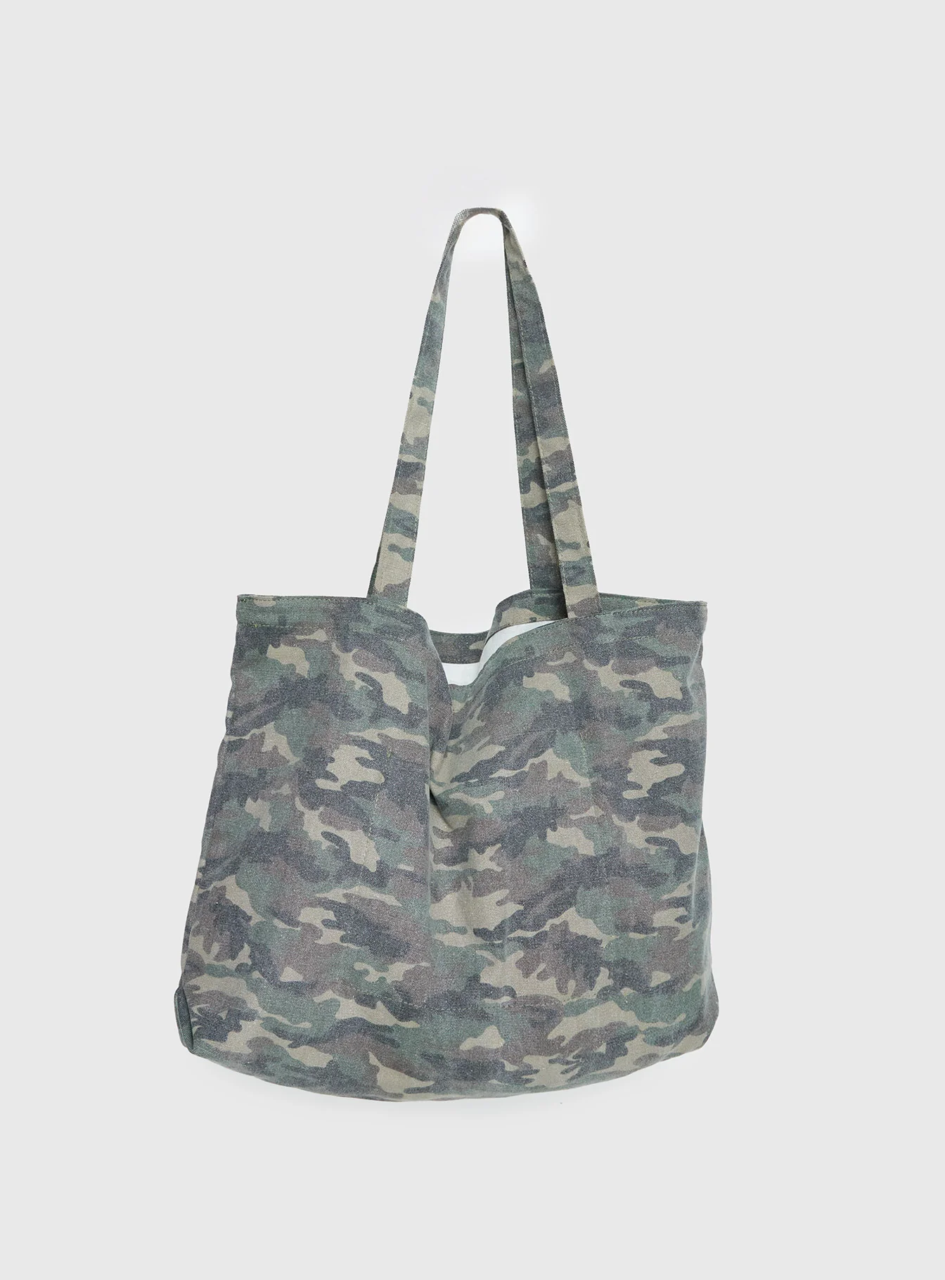 Smolder Tote Bag Camo - Image 4