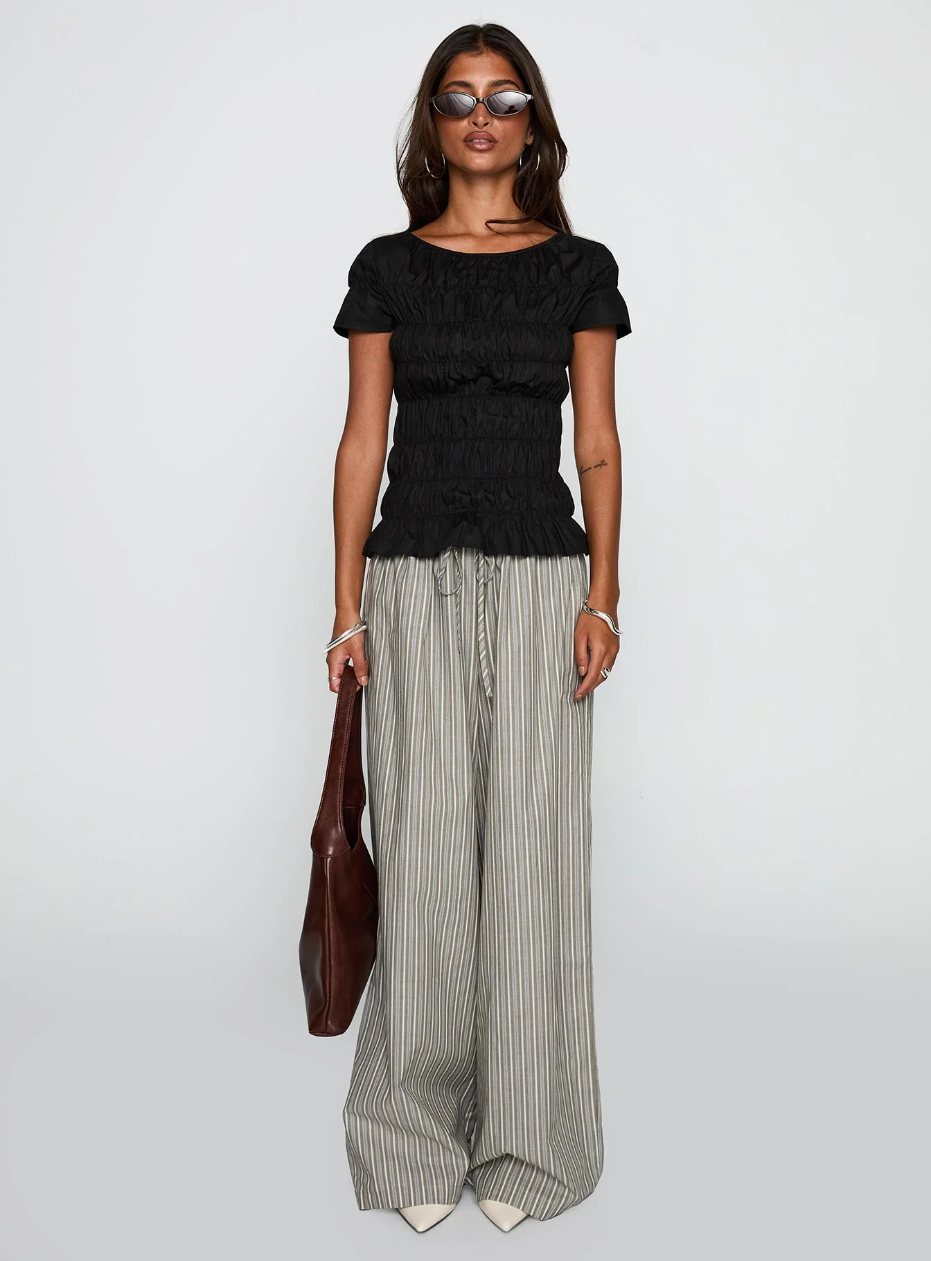Spoiler Alert Ruched Top Black - Image 7