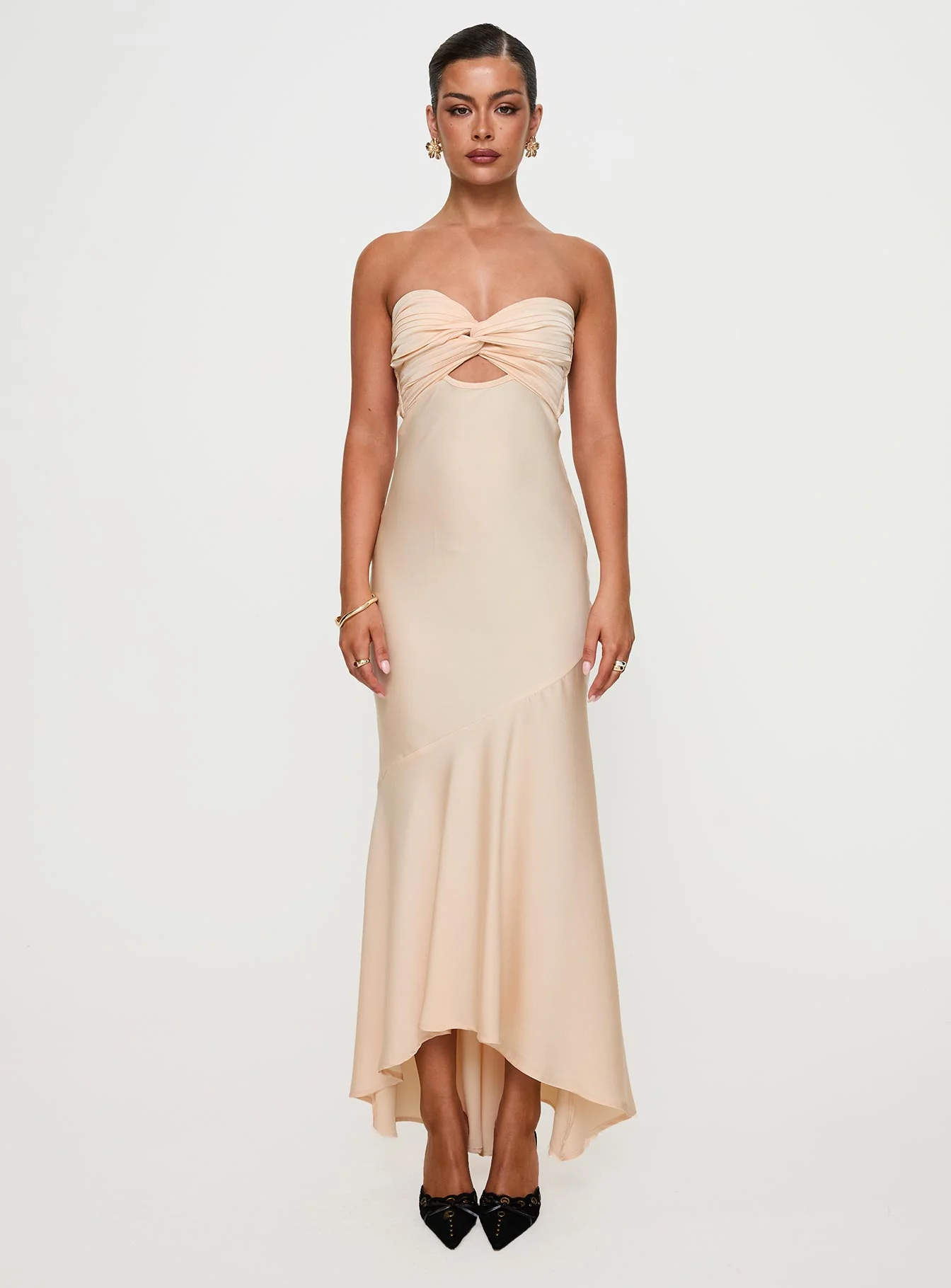 Stand A Chance Twist Detail Maxi Dress Champagne - Image 7