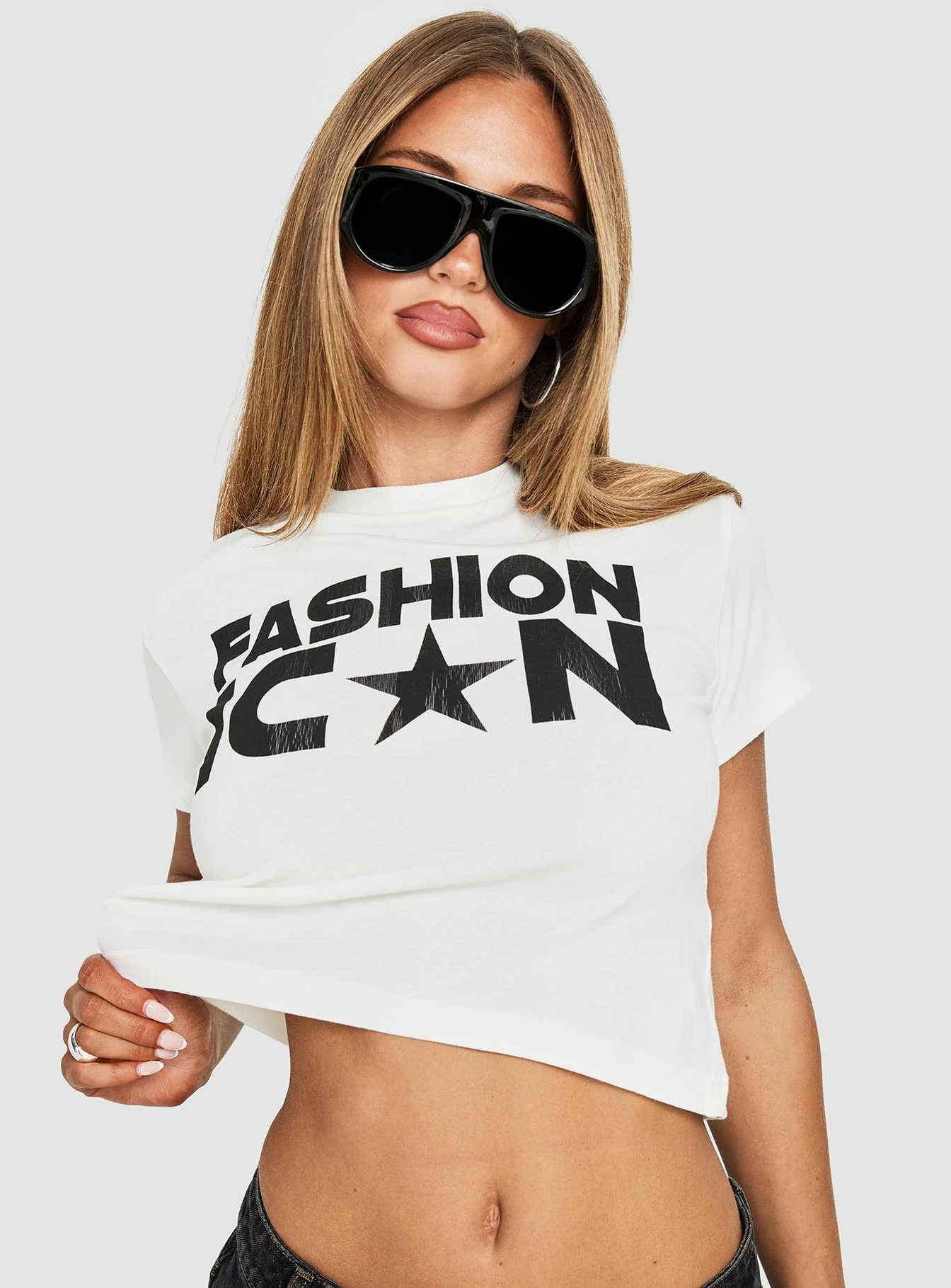 Fashion Icon Graphic Baby Tee White / Black - Image 8