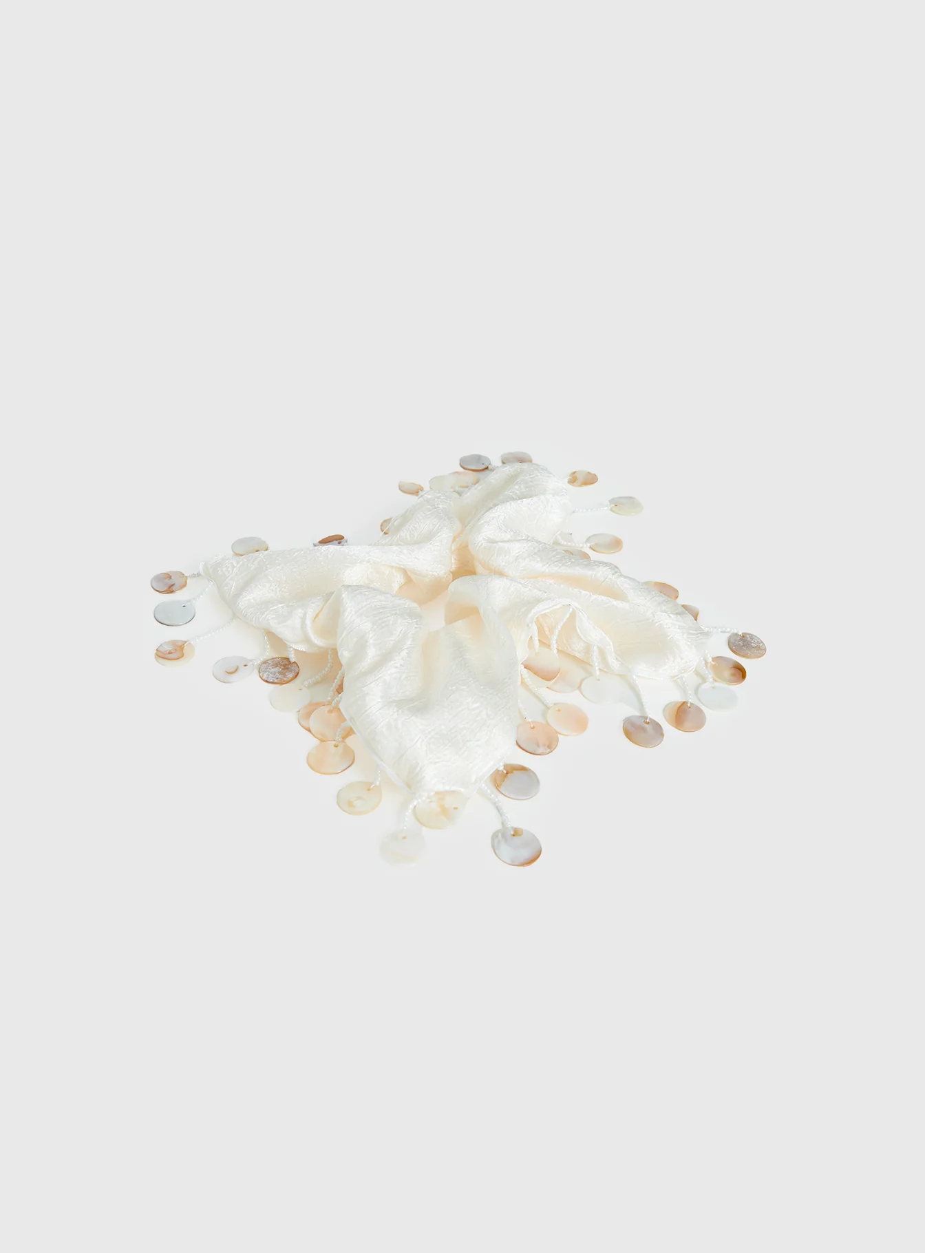 Tahlie Shell Detail Scrunchie Cream - Image 3