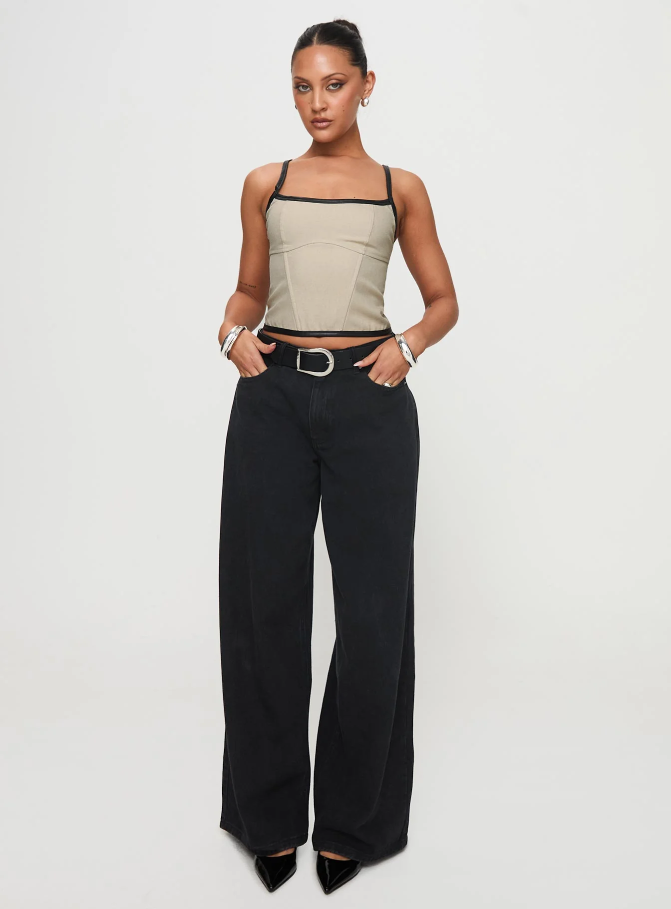 Thalorien Top Beige - Image 3