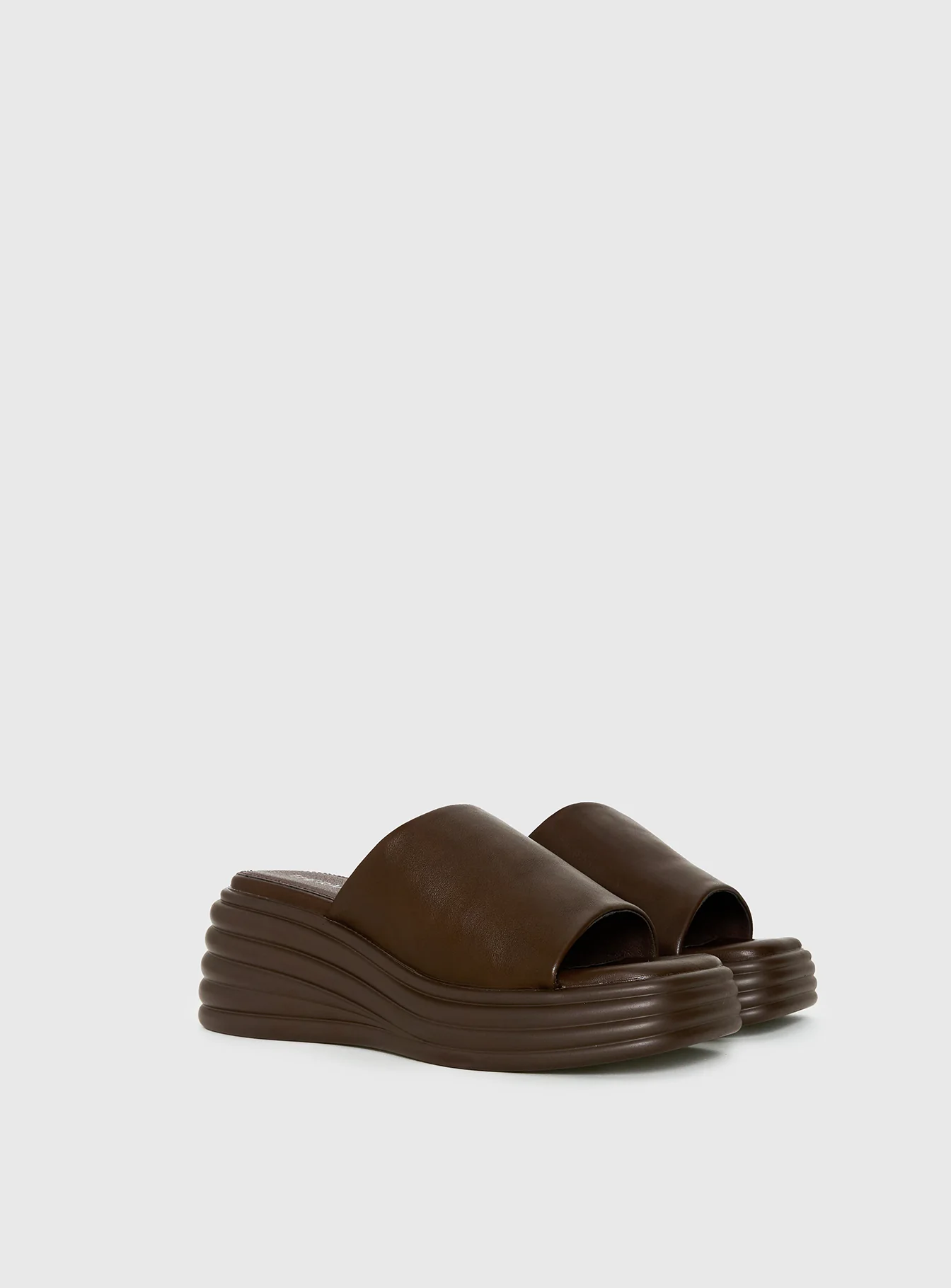Therapy Flaunt Platform Sandals Brown - Image 2
