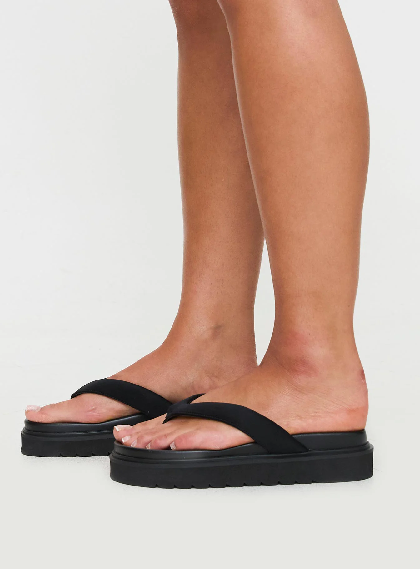 Therapy Vaycay Flats Black - Image 3