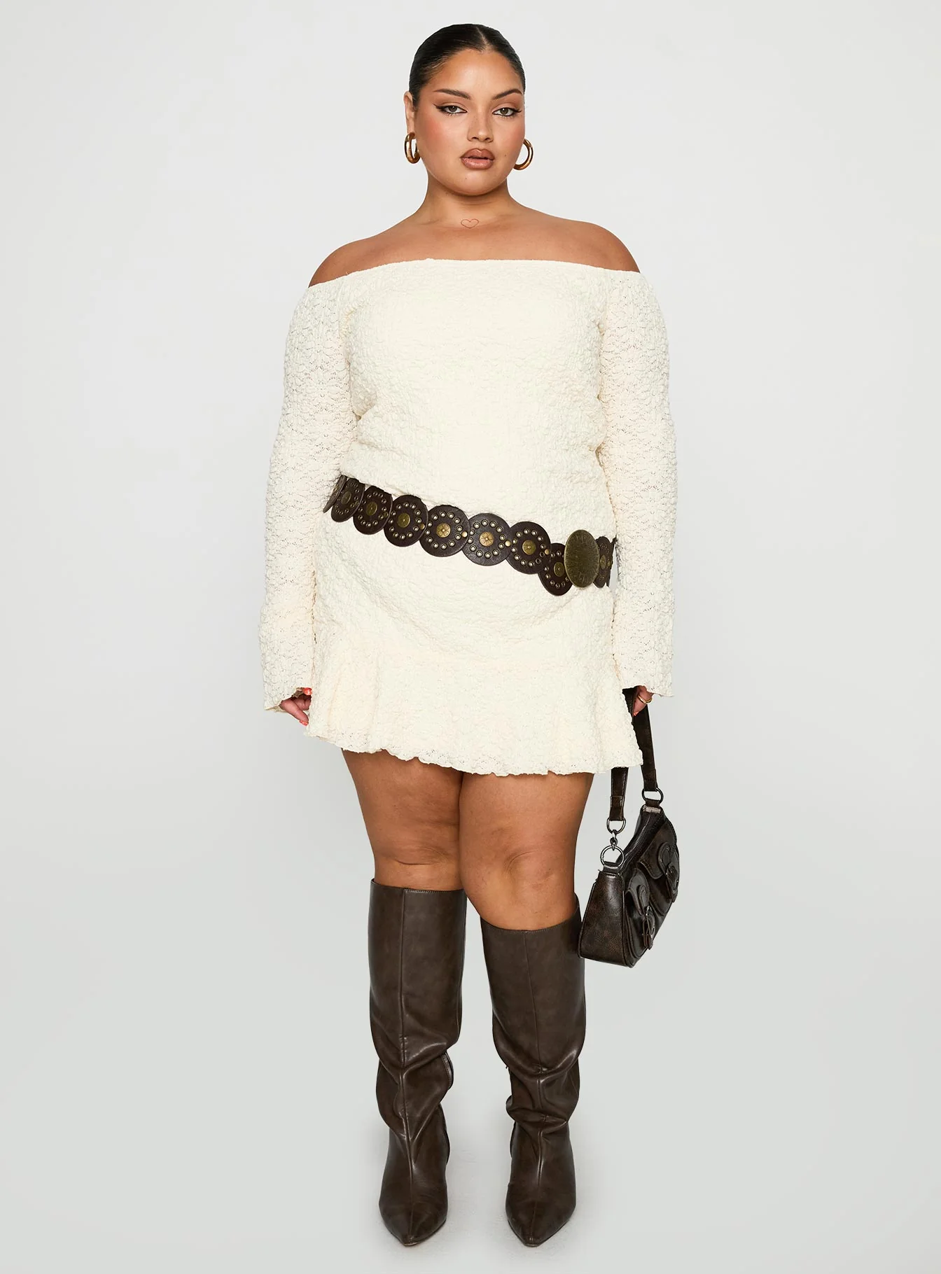 Vancesca Off Shoulder Long Sleeve Mini Dress Curve - Image 3