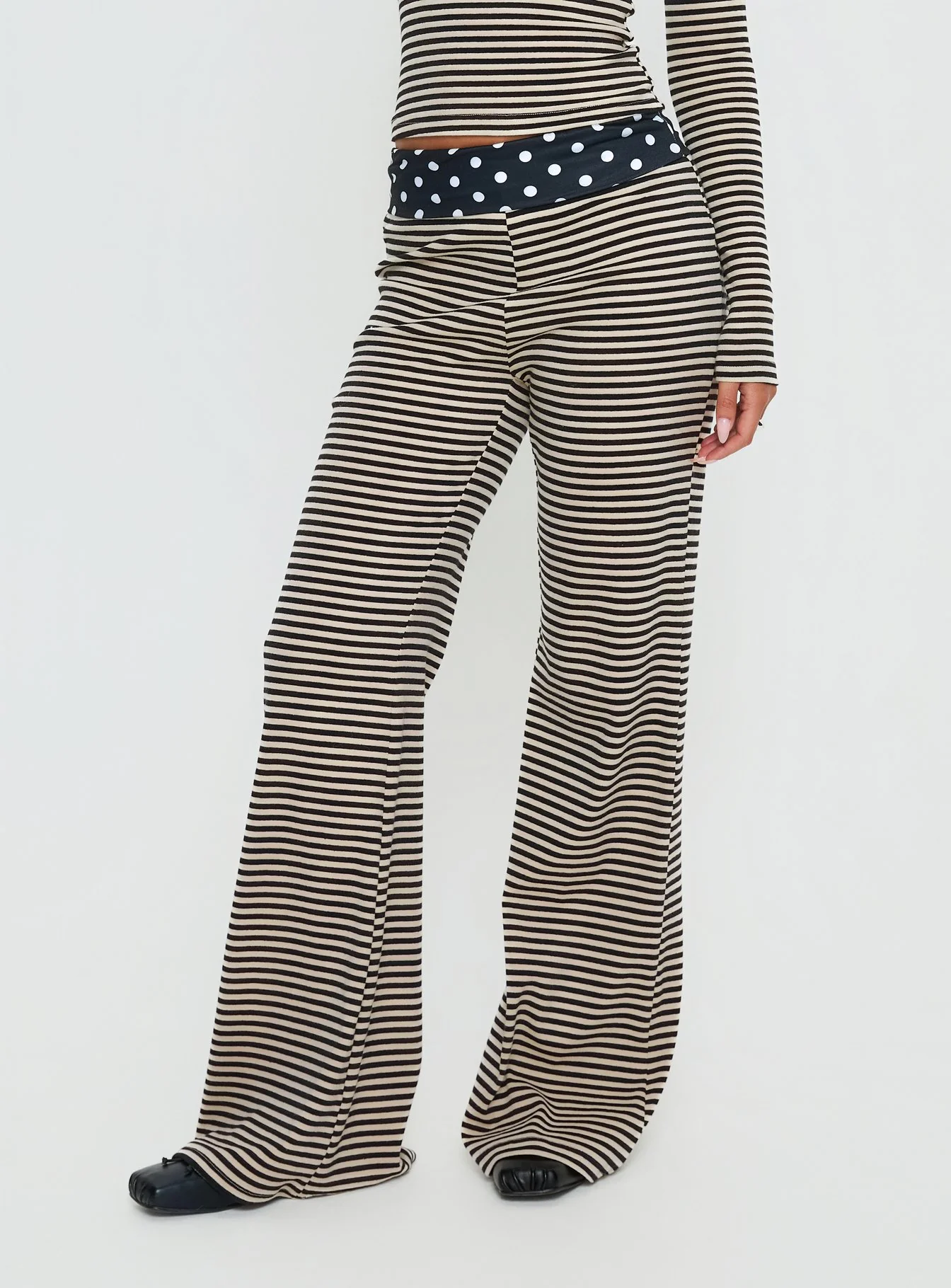 Virenna Fold Over Pants Black Multi - Image 2