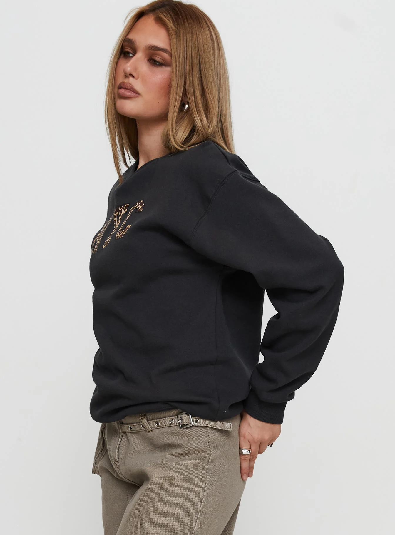 Wild In NYC Sweater Black - Image 3