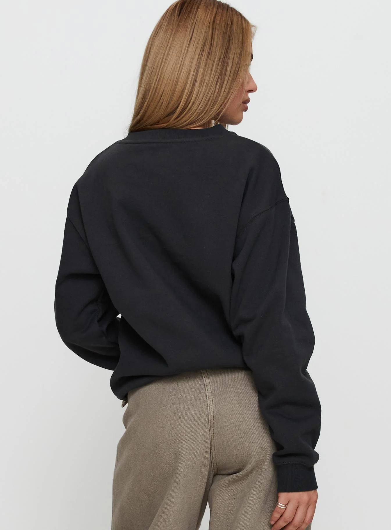 Wild In NYC Sweater Black - Image 4