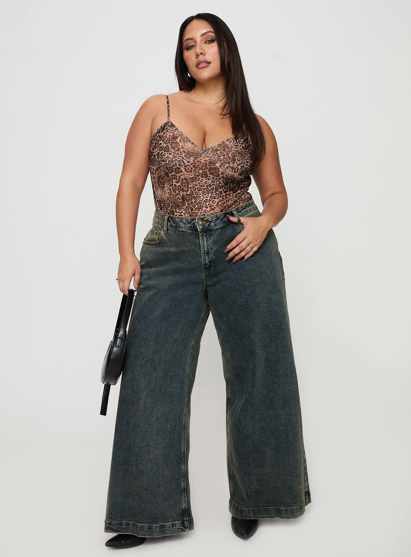 Ziggie Low Rise Baggy Jeans Antique Wash Curve - Image 2